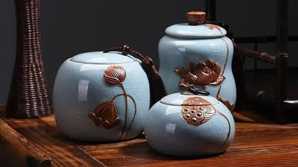 cropped tea storage container