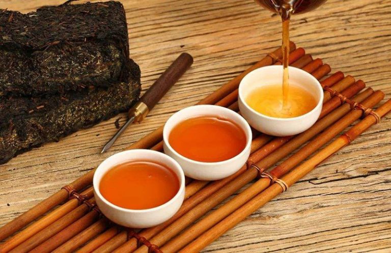 Dark tea shows a beautiful amber color