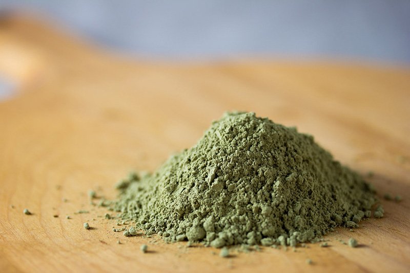 Matcha green tea powder can provide the most caffeine