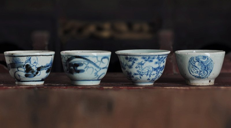 Chinese style small teacups