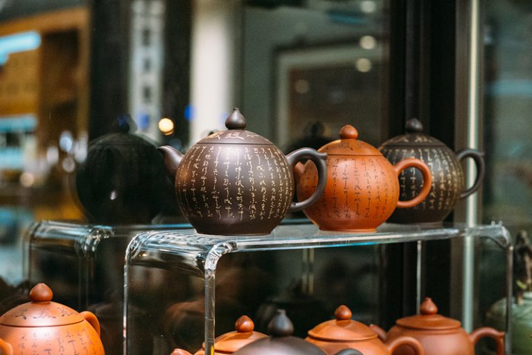 Teapot Buying Guide 9 Popular Types, Pros Vs. Cons Lastea