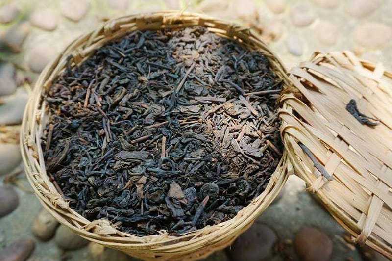 In the past, Liu Bao tea usually sold in loose tea style