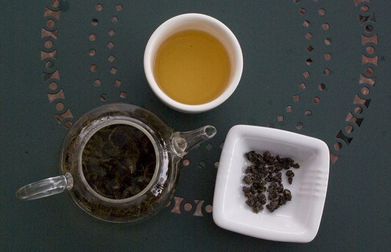Taiwan Dong Ding Oolong Tea, History, Processing & How To Brew