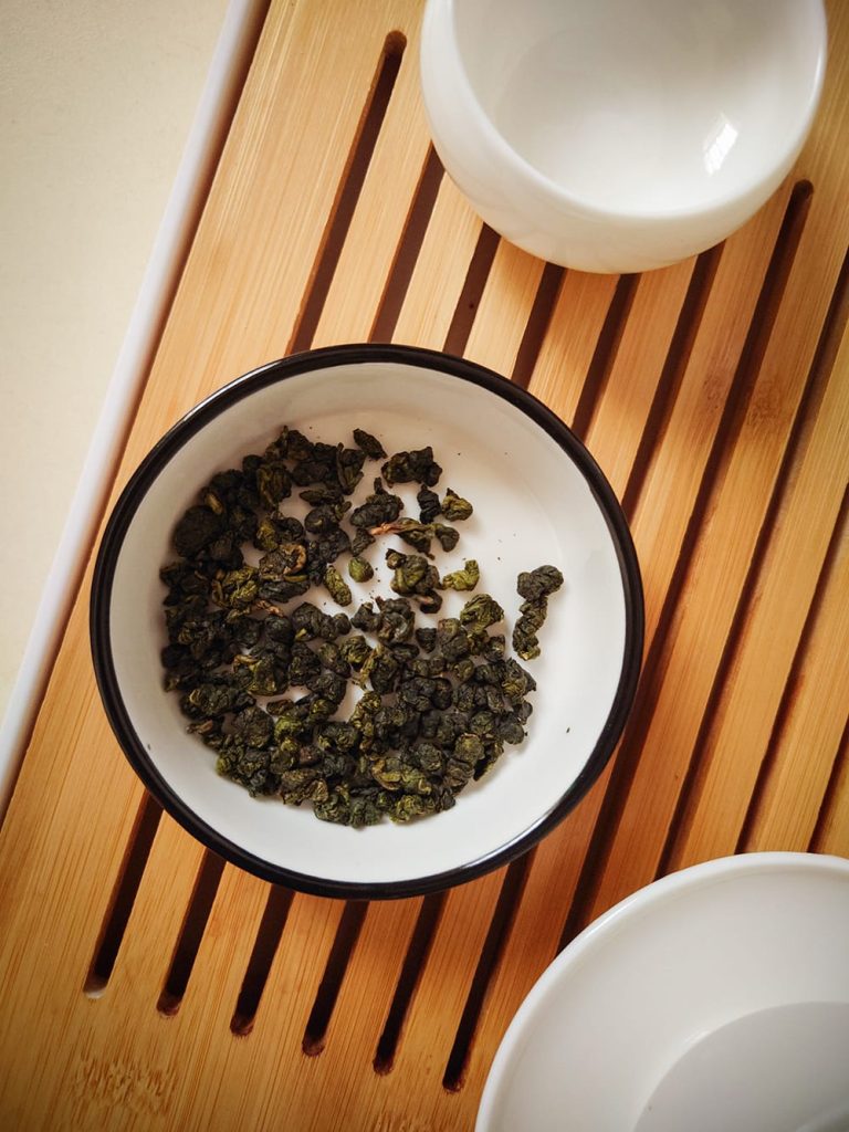 Jin Xuan milky Oolong is typically in a Bao Zhong style